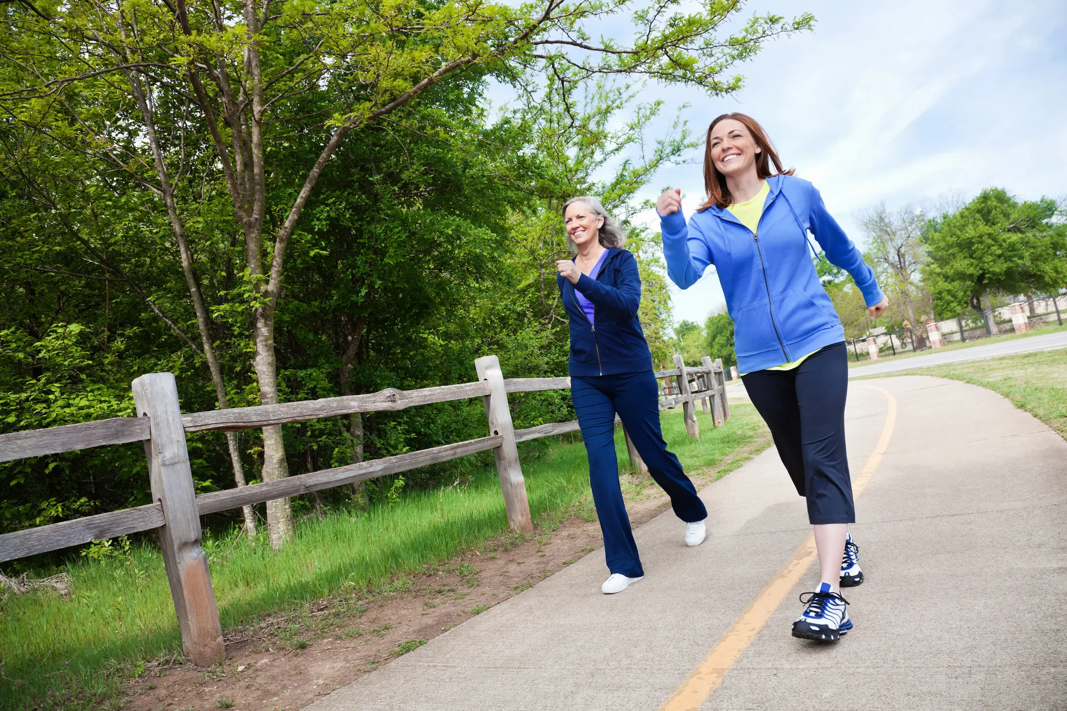 “Power Walking” แค่เดินเร็ว แกว่งแขน ก็เพิ่มออกซิเจน พร้อมเบิร์นแคลอรีได้ 1 1 8