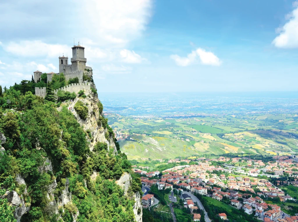 Unlocking San Marino’s 5 Allures 5 มนต์เสน่ห์ของ “ซานมารีโน” ดินแดนประวัติศาสตร์และความงามแห่งเทือกเขาแอเพนไนน์ 1 1 compress 36