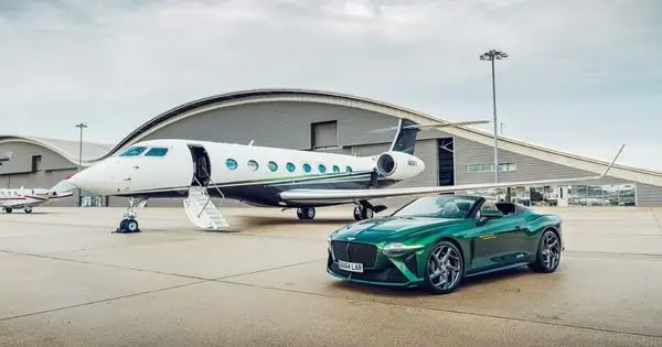 Bentley in the Air ดีไซน์หรูไร้ขอบเขต ประสบการณ์สุดพิเศษเหนือเส้นขอบฟ้า 1 1676974042306 1