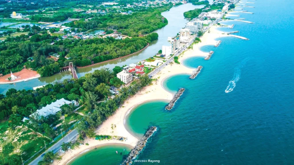 ดื่มด่ำวันฝนพรำ ริมหาดสวยน่าเที่ยวใกล้กรุงเทพฯ 7 1699445471044