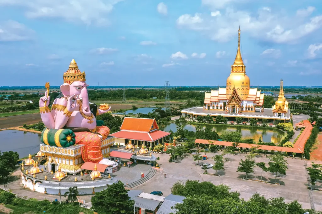 หัวรถจักรไอน้ำโบราณยุคหลังสงครามโลกครั้งที่ 2 6 ขบวนพิเศษ...พาเที่ยวเส้นทางสายประวัติศาสตร์ 7 1722912639326