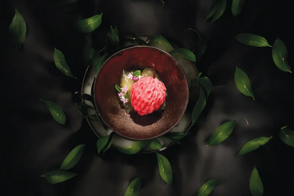 Chef’s Table @ เฟลอริช สินธร เคมปินสกี้ 6 คอร์สอาหารไทยในมุมมองใหม่ โดย เชฟชัชษร ประทุมมา 4 1730348734213