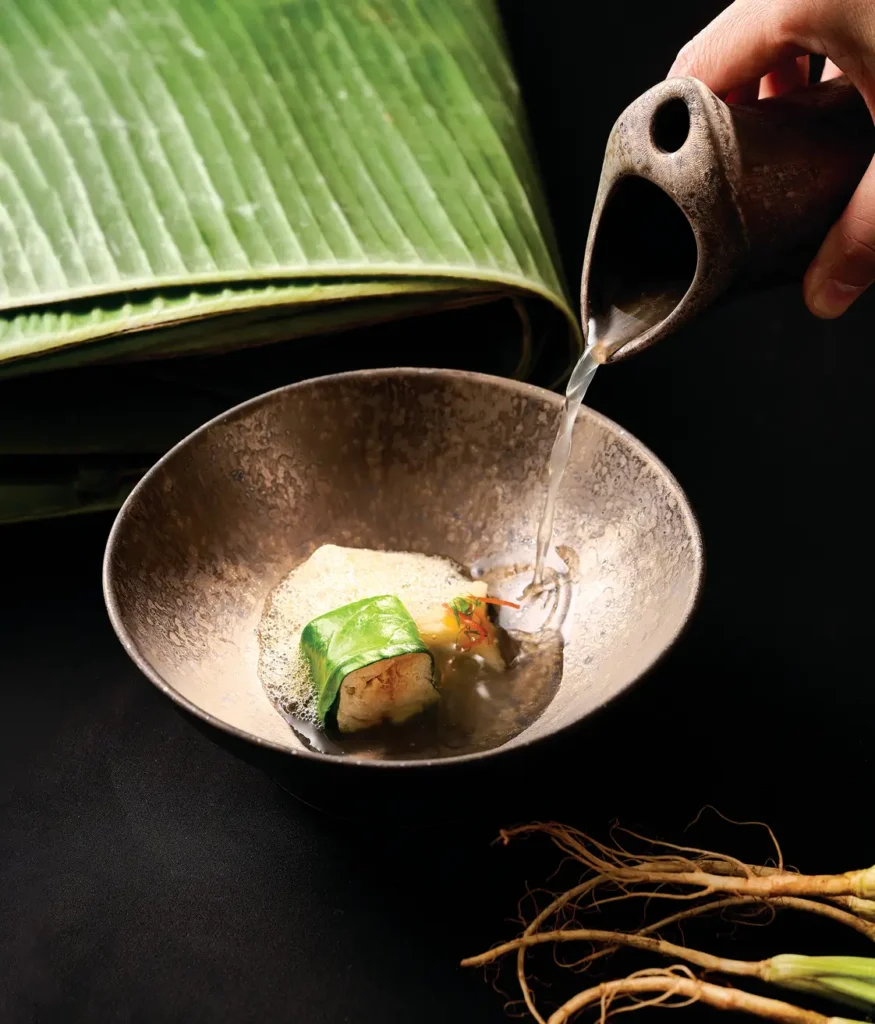 Chef’s Table @ เฟลอริช สินธร เคมปินสกี้ 6 คอร์สอาหารไทยในมุมมองใหม่ โดย เชฟชัชษร ประทุมมา 5 1730348749707