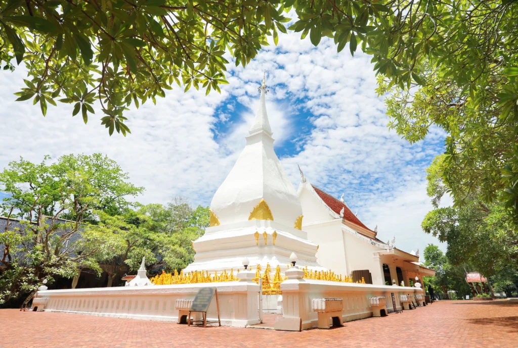 3 จังหวัดที่เที่ยวสายบุญ เสริมอำนาจ พลัง ความบริบูรณ์มั่งคั่ง 8 8 compress 13