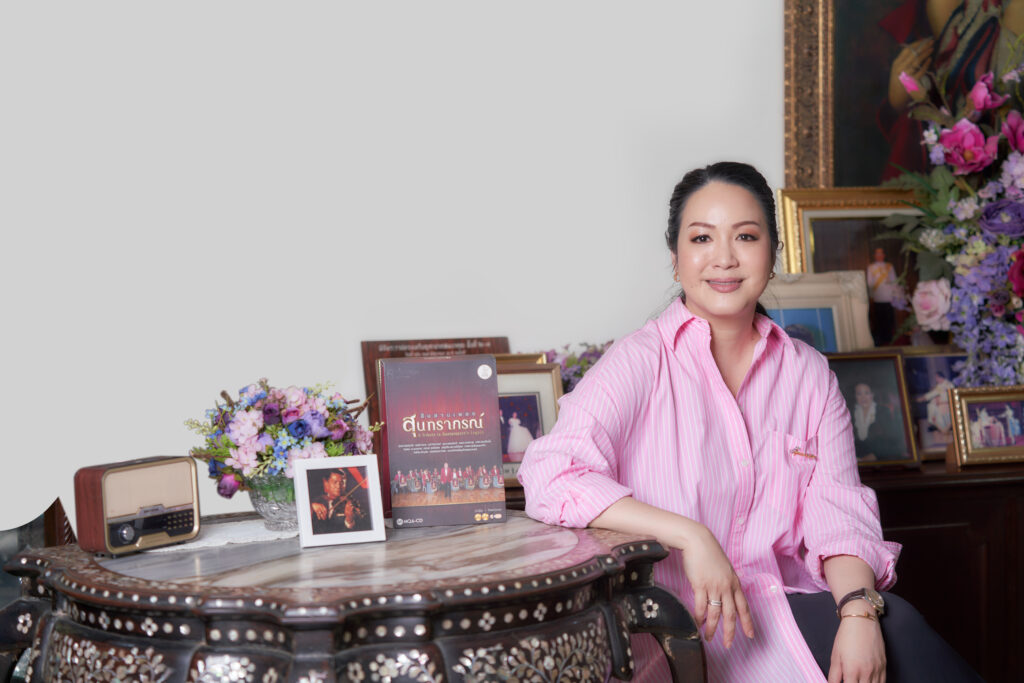 อรอนงค์ เสนะวงศ์ พาไป ‘สุขกันเถอะเรา’ สืบสานความไพเราะ จาก…บทเพลงสุนทราภรณ์ 1 P52 DSC00750