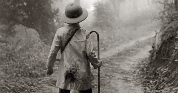 เรื่องเล่าหลังหนังสือภาพถ่ายฝีพระหัตถ์ ในหลวงรัชกาลที่ 9 จากผู้ถวายงาน “ศิวะพร ทรรทรานนท์” 8 p in his majestys footsteps 1